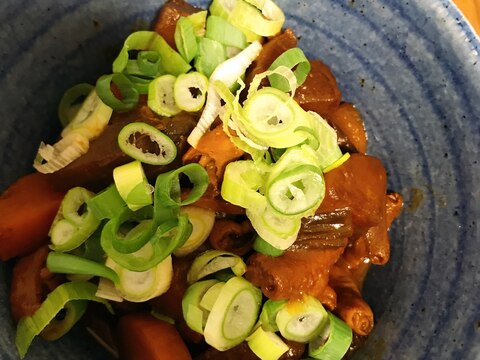 おうち居酒屋！具沢山もつ煮